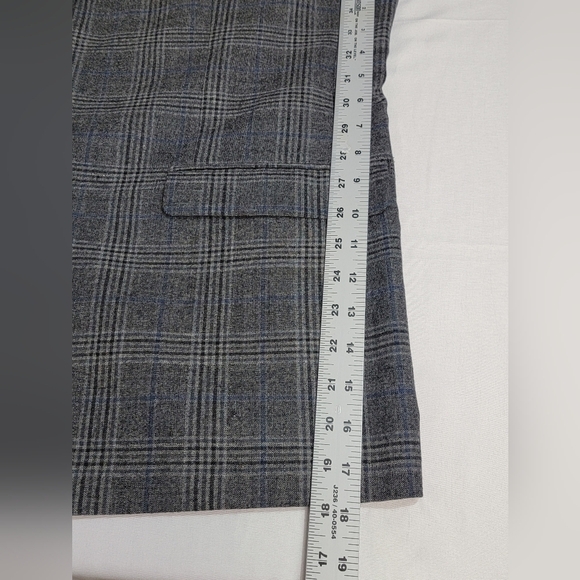 Lauren Ralph Lauren Men's Wool Blend Gray 2 Button Blazer Sportcoat 46R - Picture 7 of 14